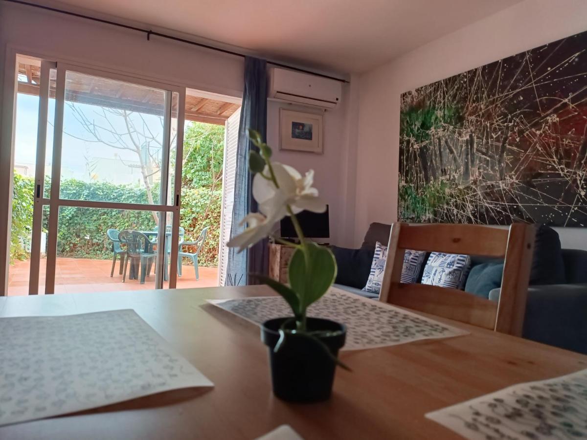 Casa Baja Naturista Con Patio En Primera Linea De Playa Con Piscina Comunitaria! Vera Exteriér fotografie